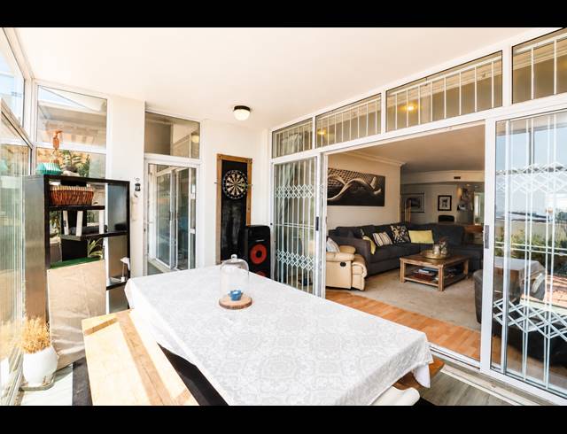 3 BEDROOM TOWNHOUSE FOR SALE IN MORNINGSIDE